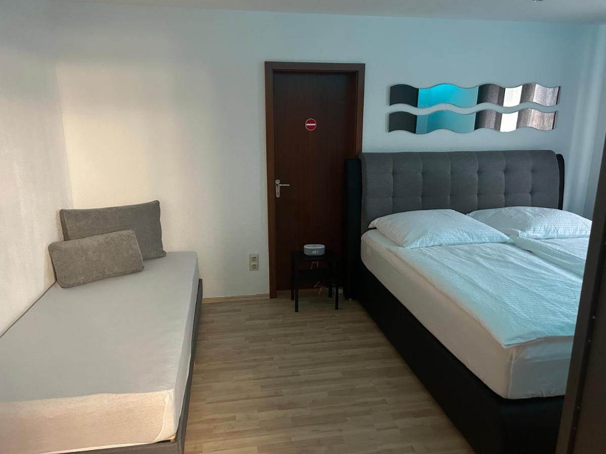 Ferienwohnung Schwarzwald Pforzheim Buitenkant foto